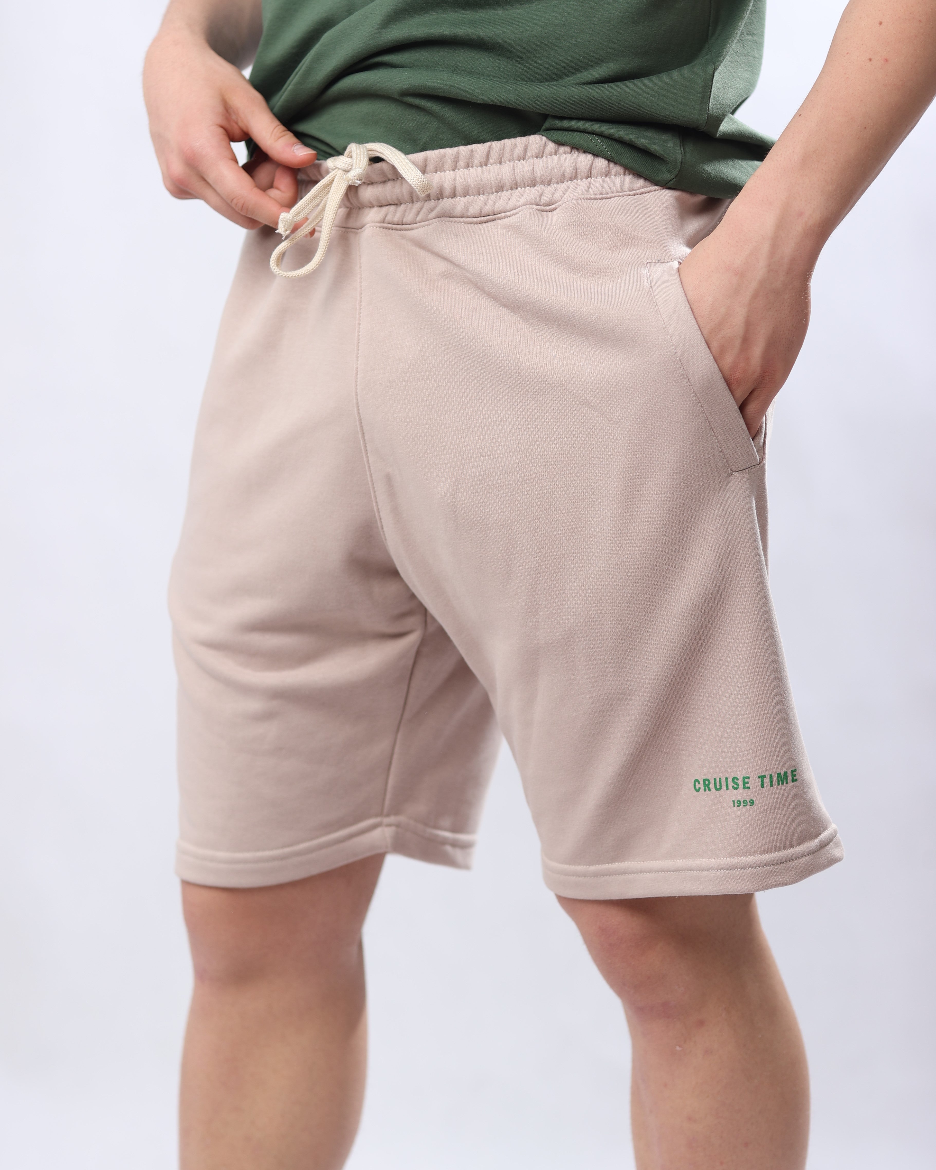 "Cruise Time" Natural Shorts for Men - C210012