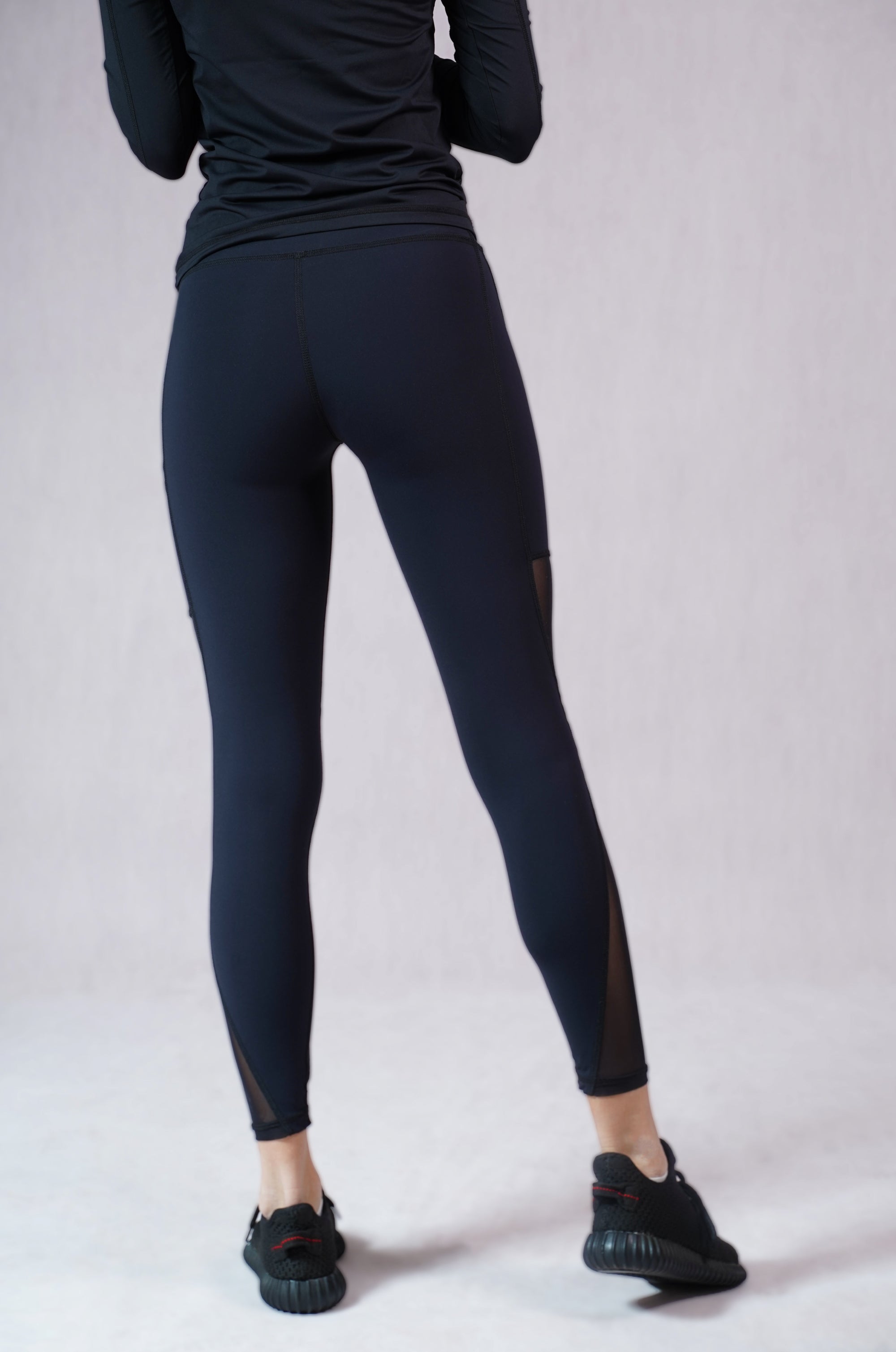 Leggings in Lace with Pocket-C122016