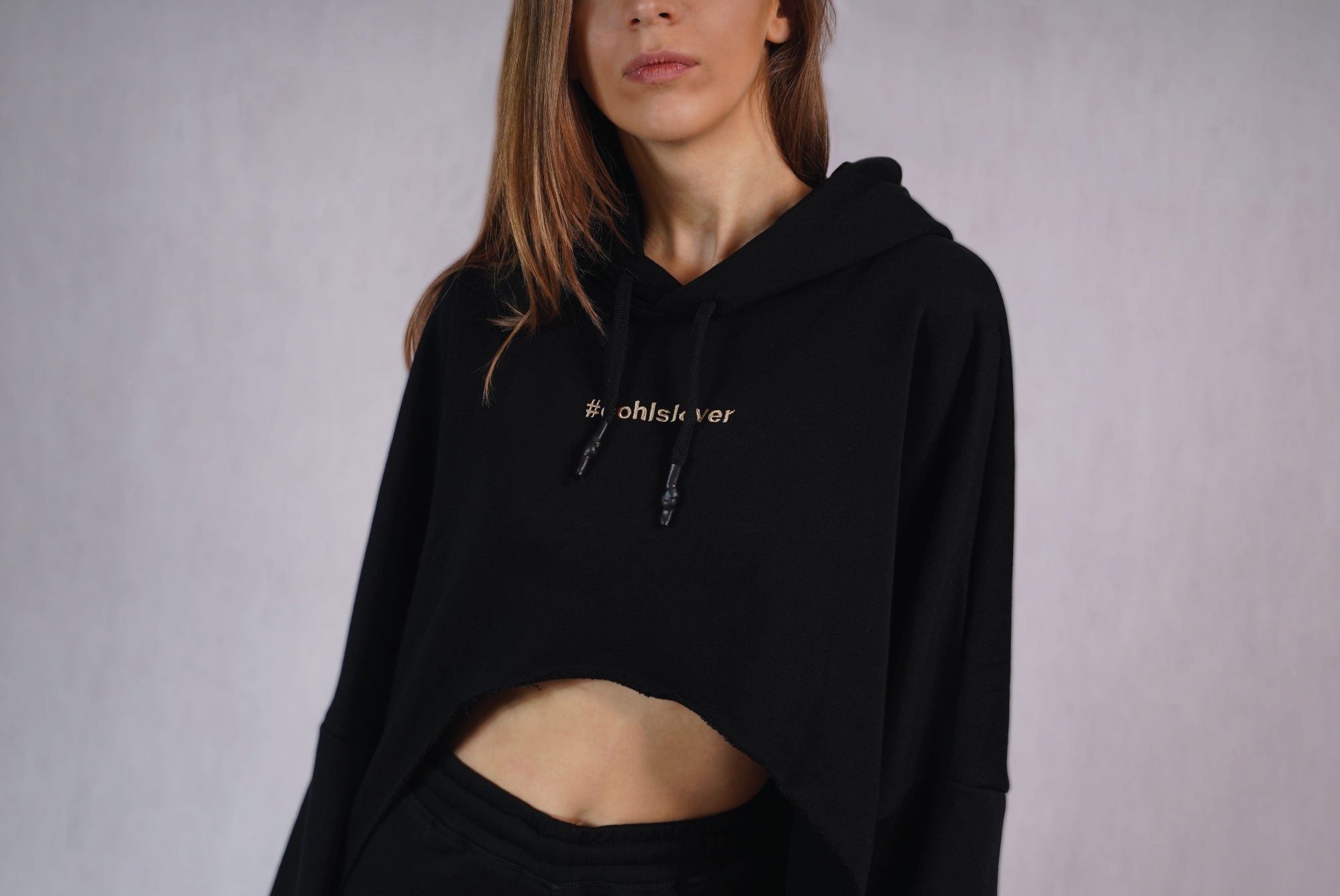 Crop Hoodie Black /Gold - C162014