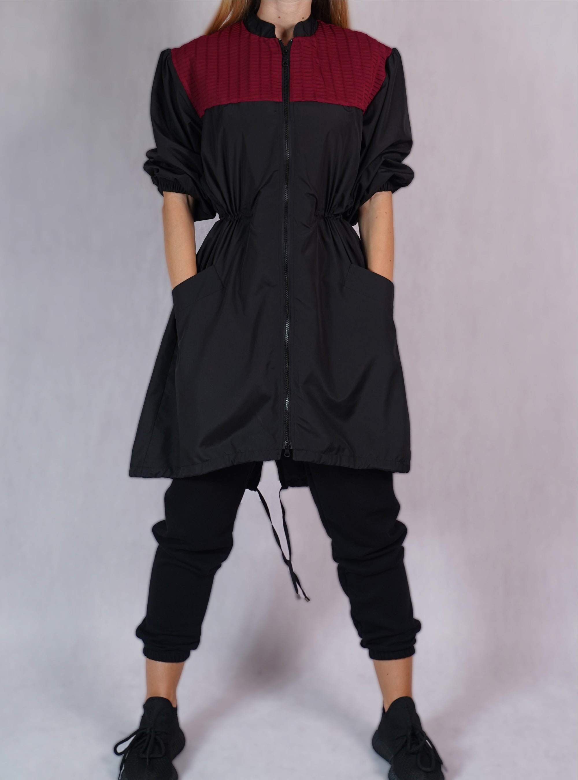 Windbreaker Trench Coat in Black/Bordeaux - C173001